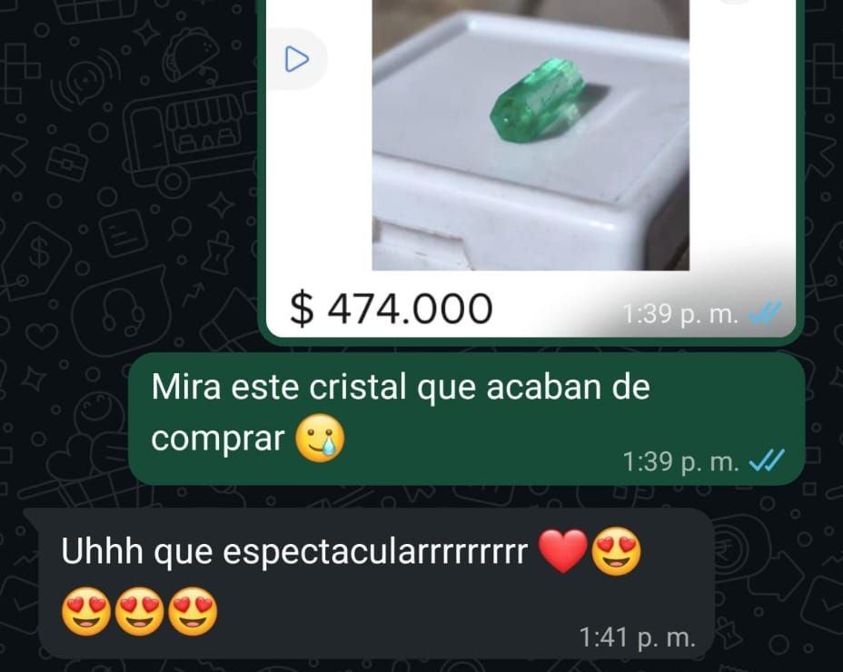 Captura real de WhatsApp: un cliente comparte una esmeralda de $474.000 y la celebra